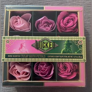 WICKED- rose scented tulip bath petals.